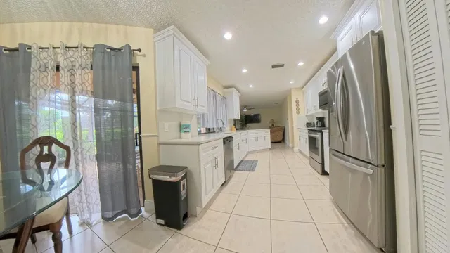  Residence photo 18