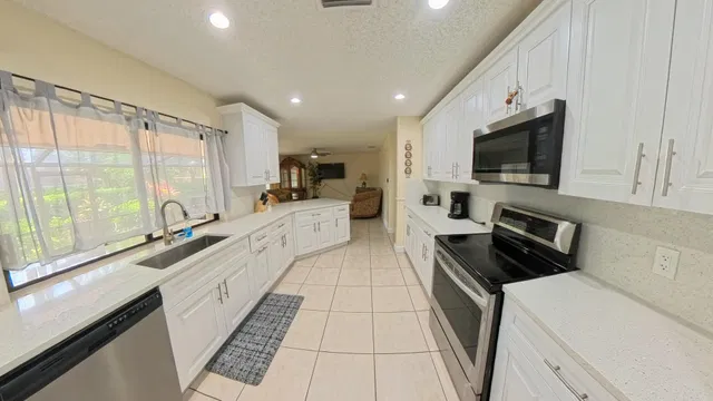  Residence photo 22