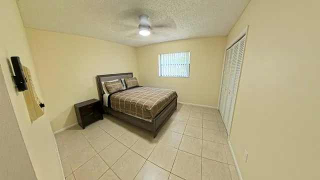  Residence photo 30