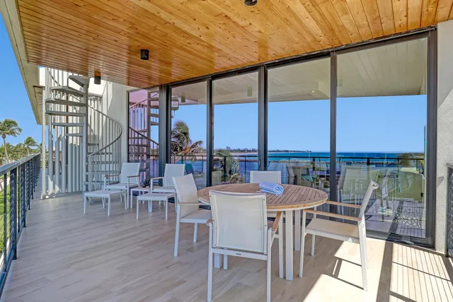 Singer Island Unit 305 photo 3