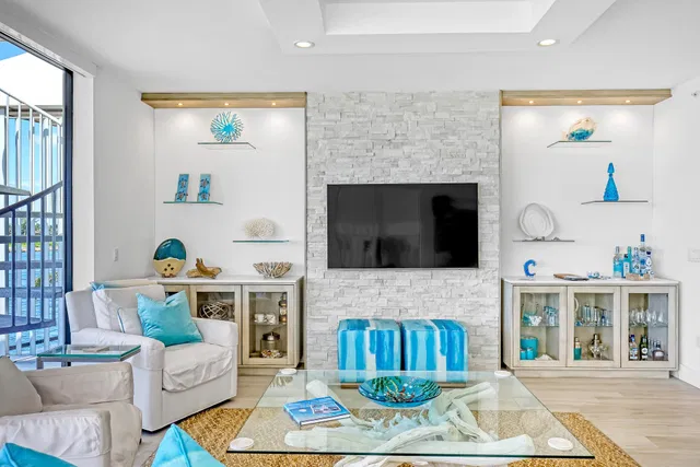 Singer Island Unit 305 photo 5