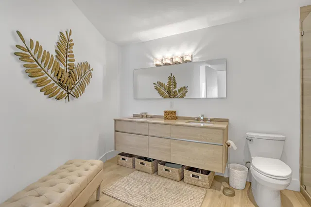 Singer Island Unit 305 photo 12