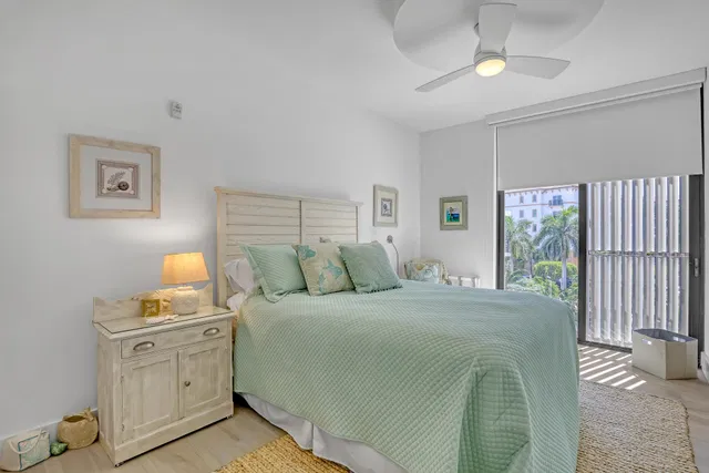Singer Island Unit 305 photo 14