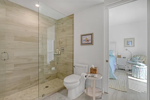 Singer Island Unit 305 photo 15