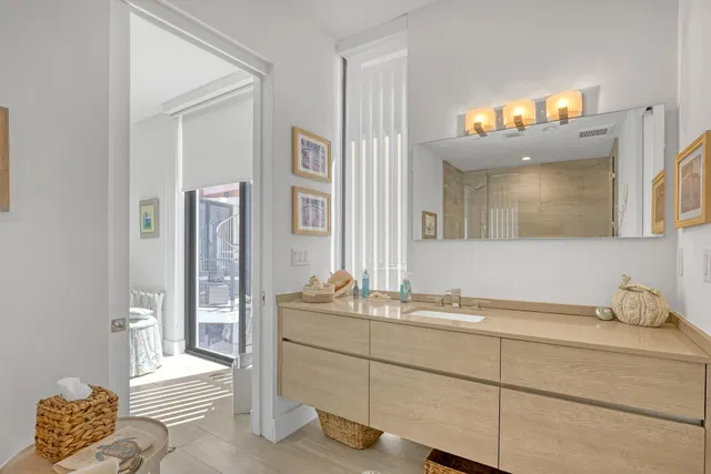 Singer Island Unit 305 photo 16