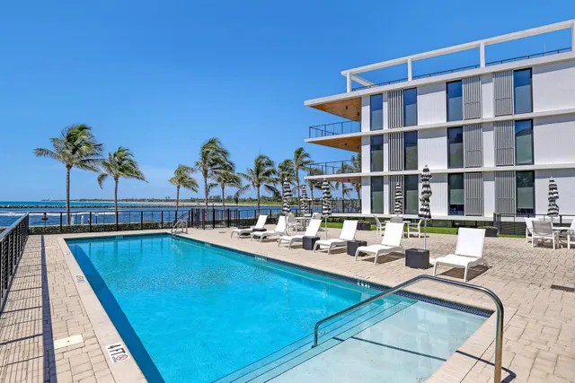 Singer Island Unit 305 photo 27