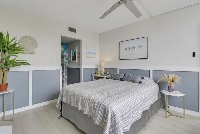 Unit 202 photo 13