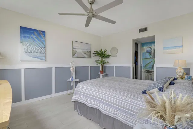 Unit 202 photo 15