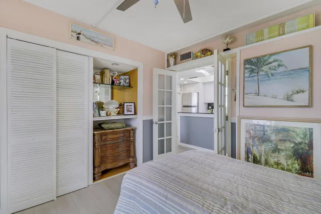 Unit 202 photo 21