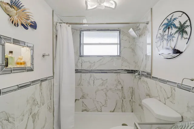 Unit 202 photo 26