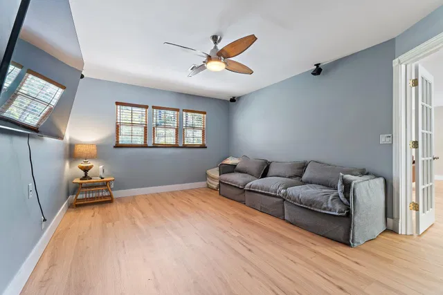 Residence photo 22