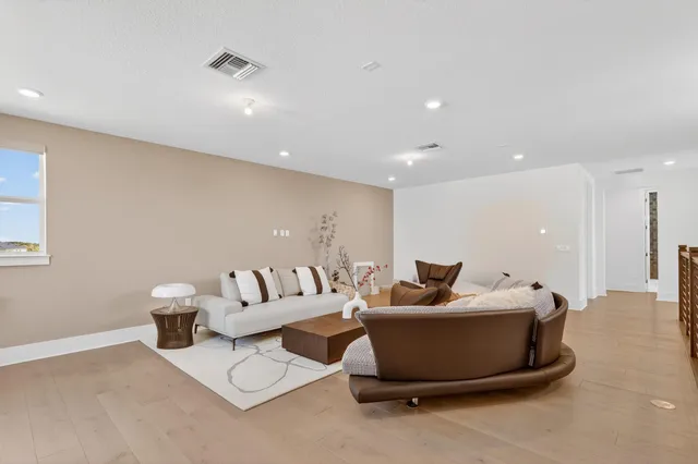 Bridgewater Preserve Residence photo 44