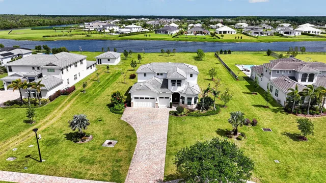 Bridgewater Preserve Residence photo 63
