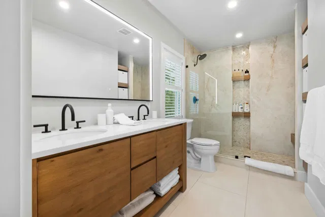 Old Northwood Residence photo 15