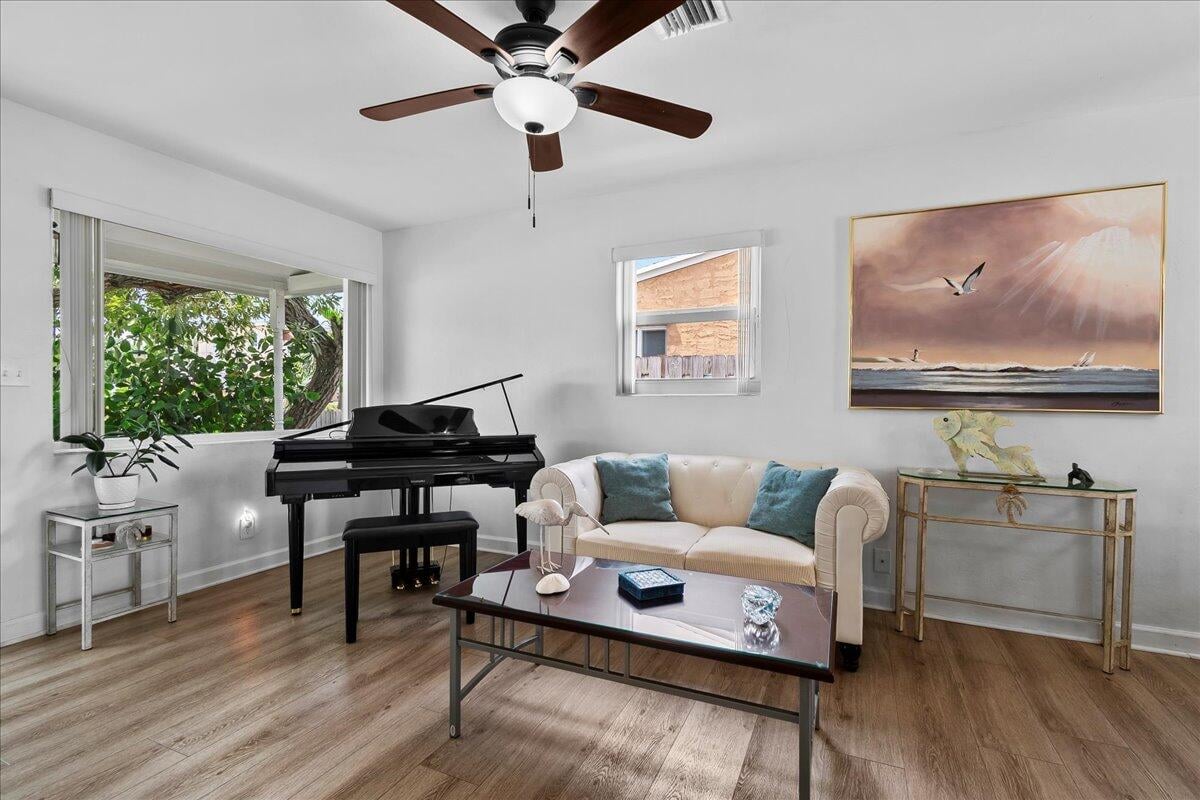 West Palm Beach Residence photo 5