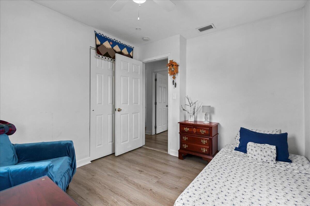 West Palm Beach Residence photo 17