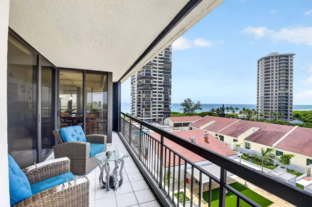 Martinique Singer Island Unit 604 photo 24