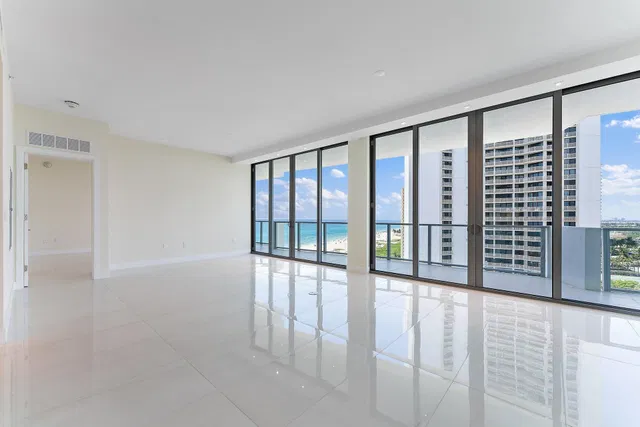 Amrit Ocean Resort & Residences Unit H1206 photo 8