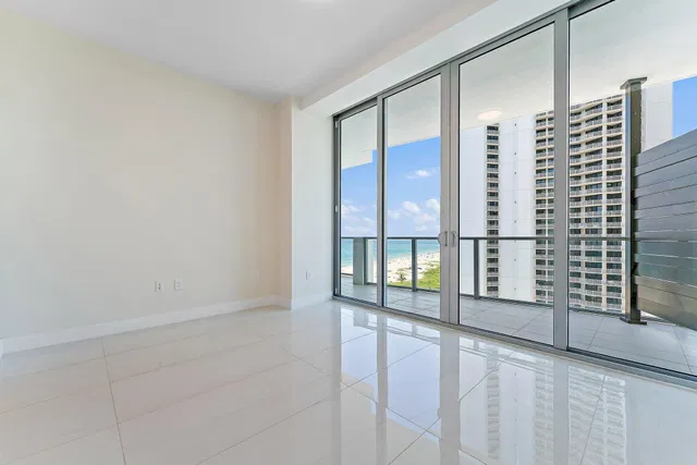 Amrit Ocean Resort & Residences Unit H1206 photo 25