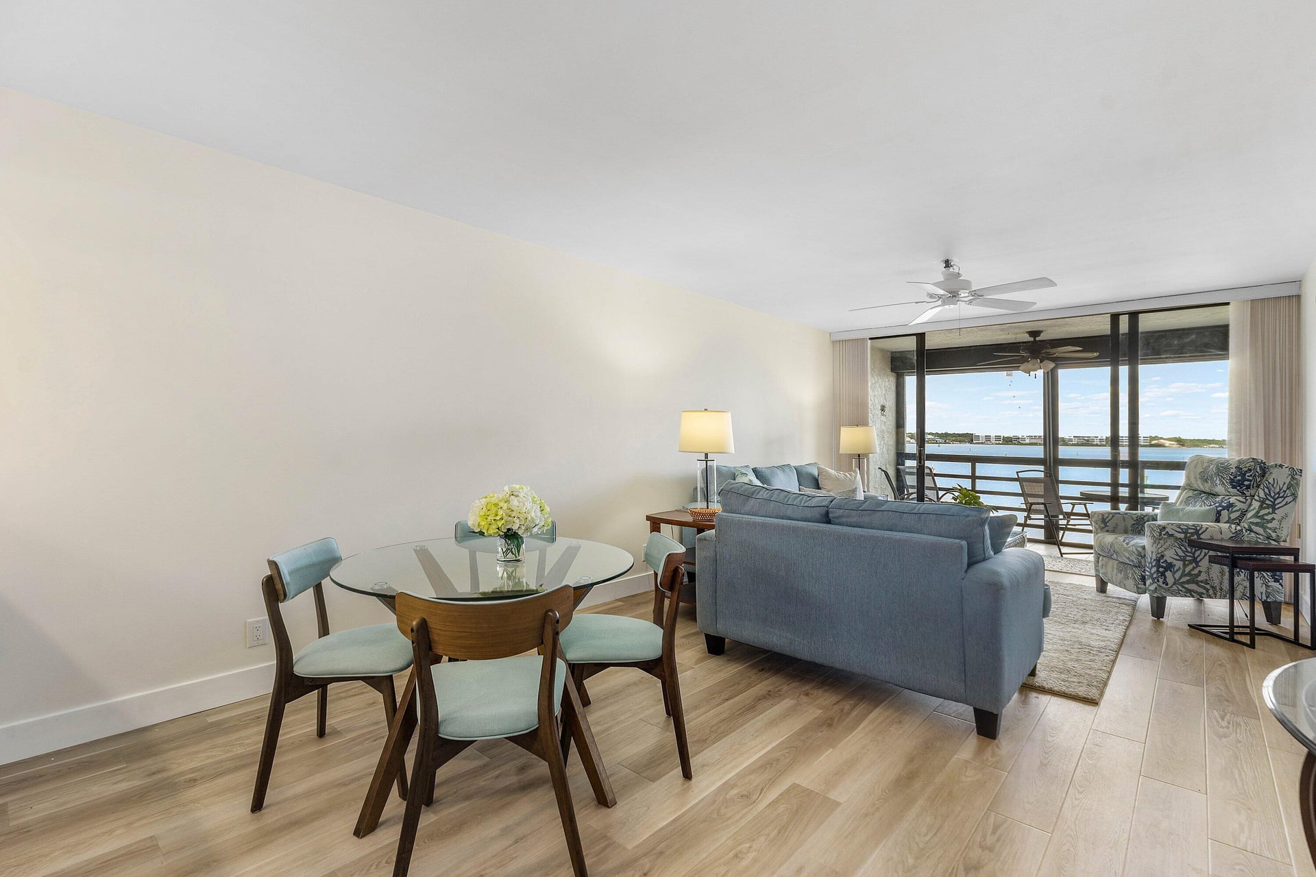Unit 14203 photo 15