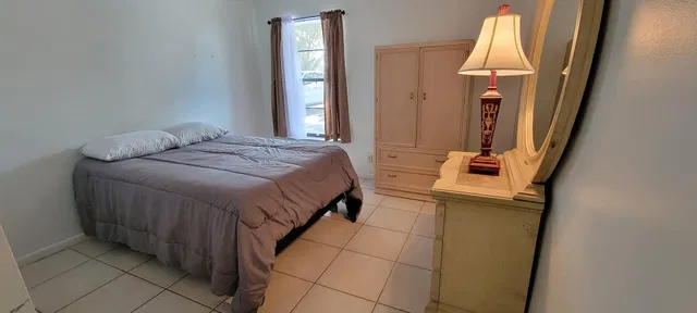  Residence photo 11
