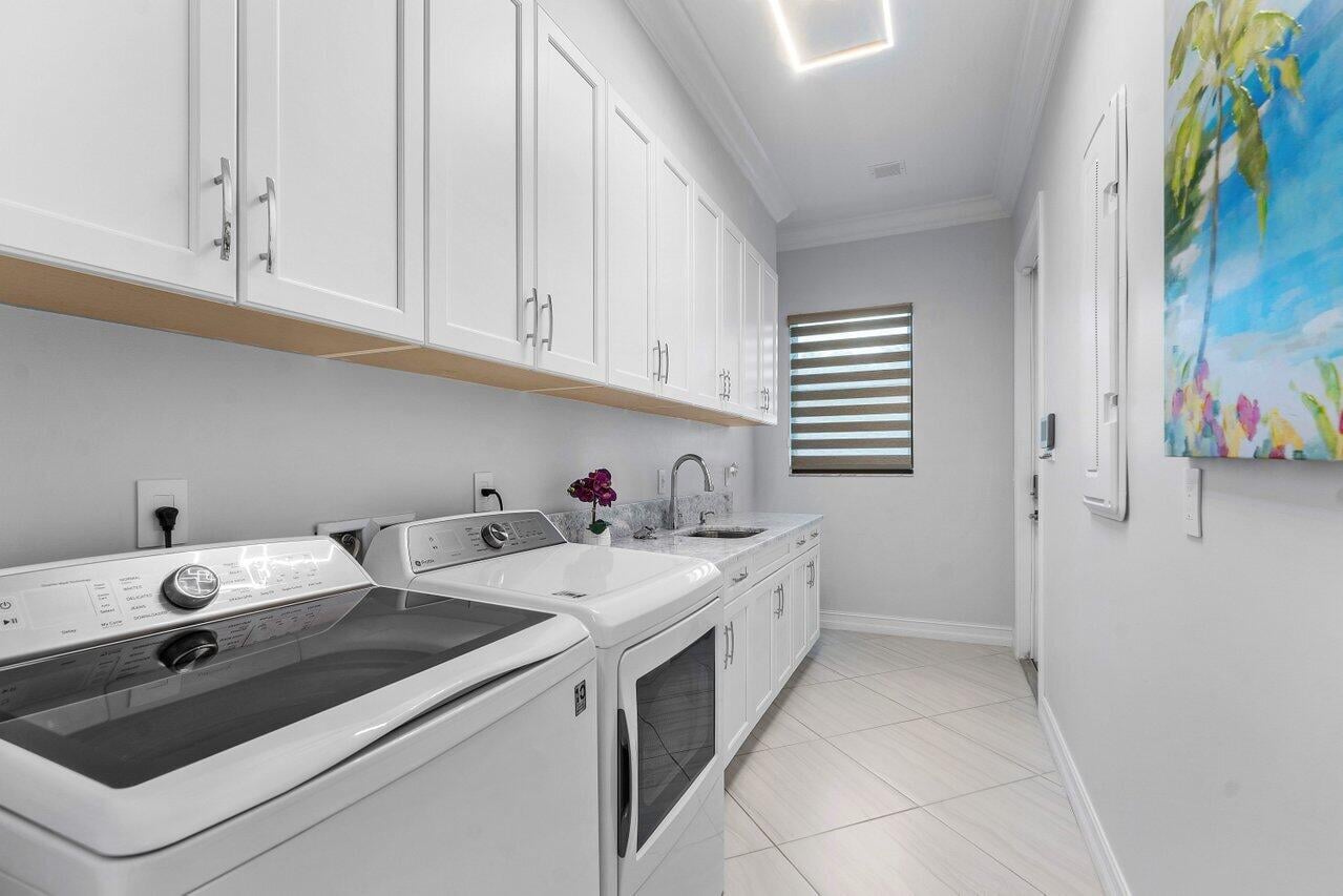 Canopy Creek Residence photo 42