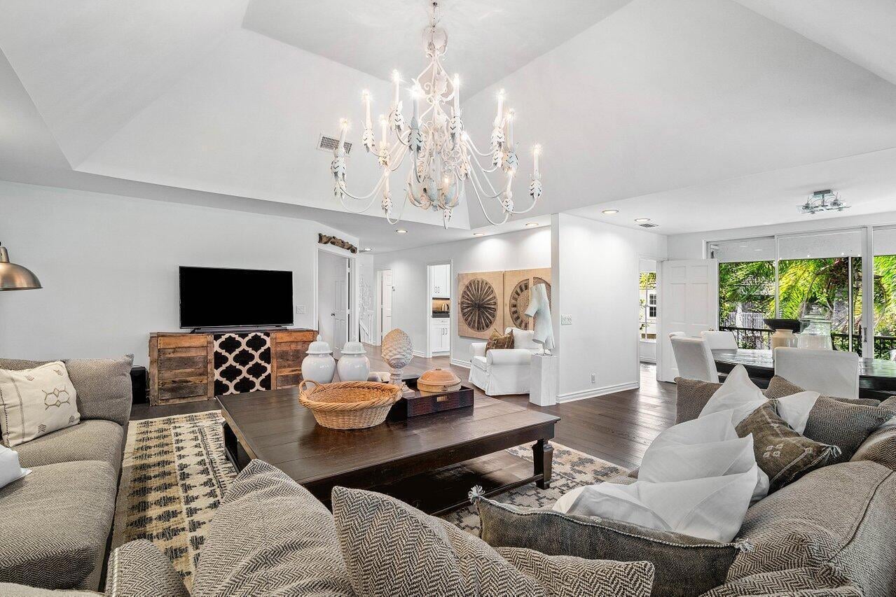 First Fairway Residence photo 7