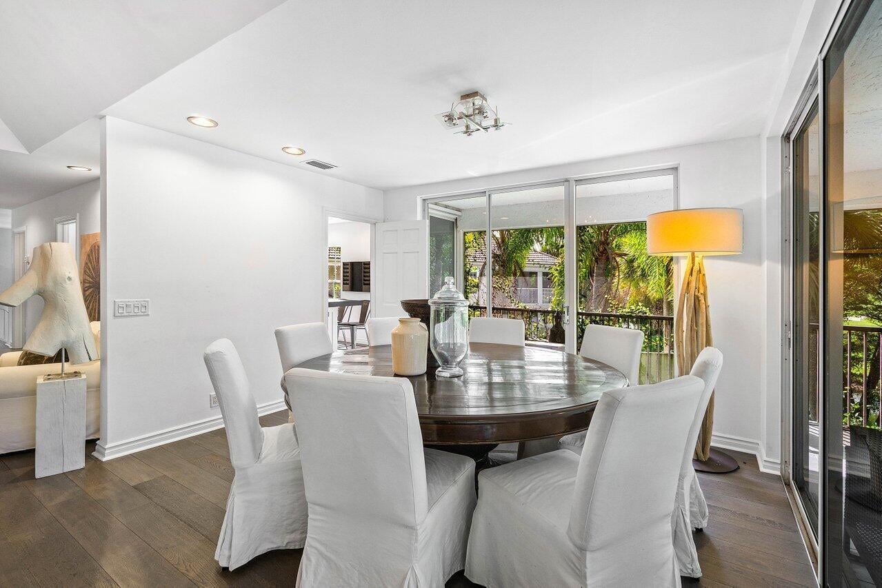 First Fairway Residence photo 8