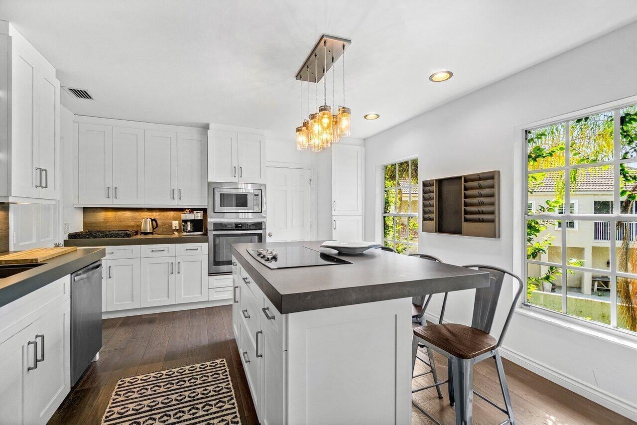 First Fairway Residence photo 10