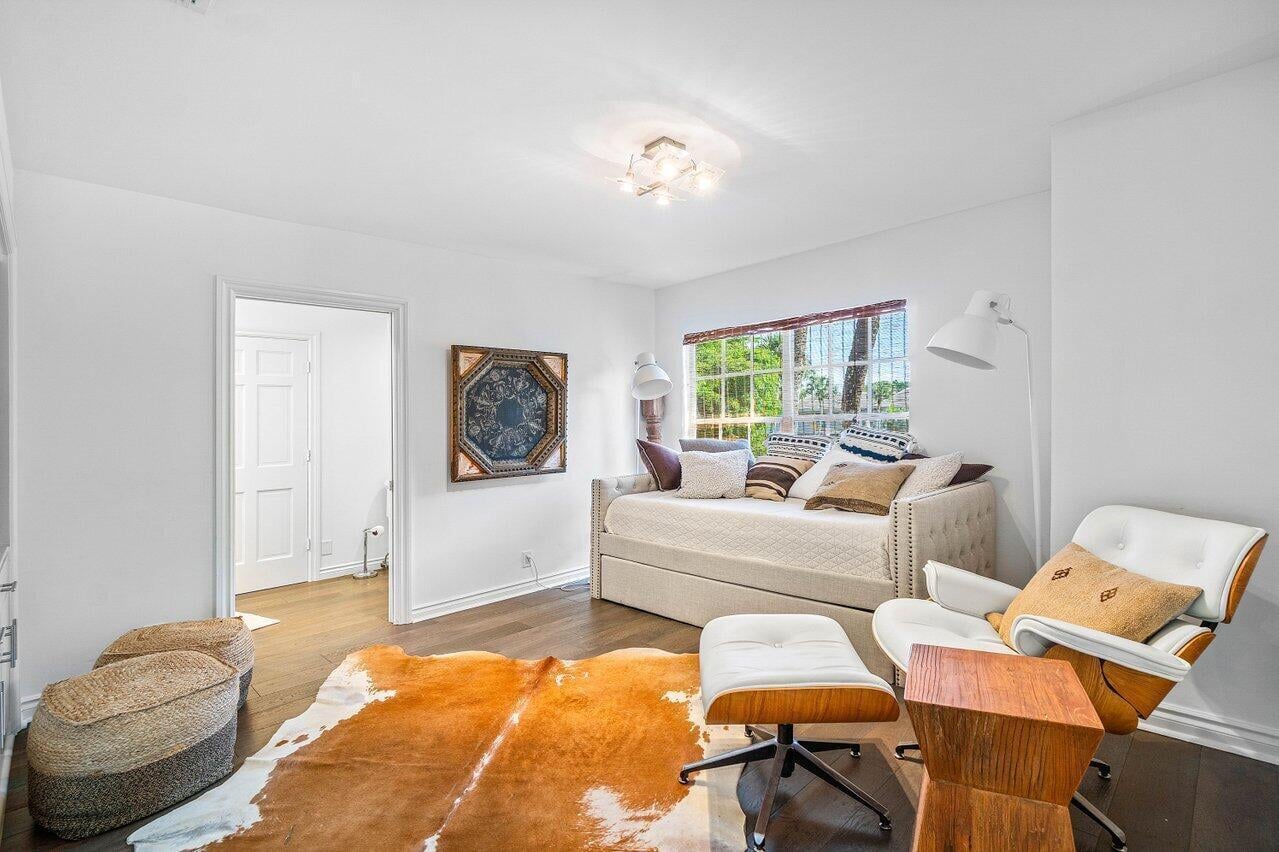 First Fairway Residence photo 21