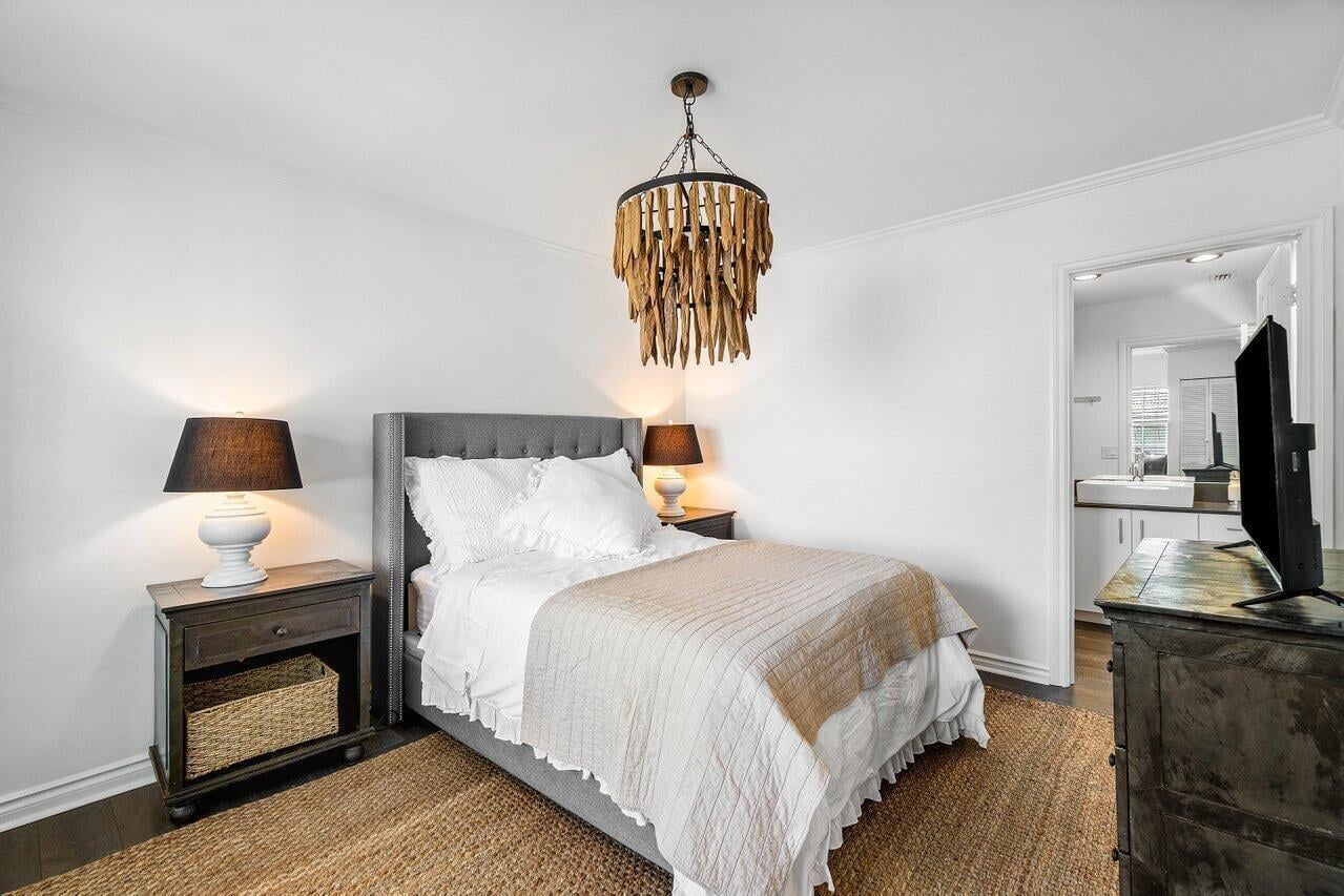 First Fairway Residence photo 22
