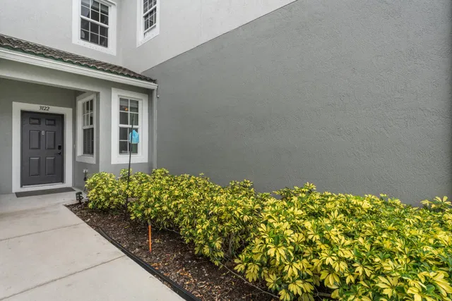 Residence photo 4