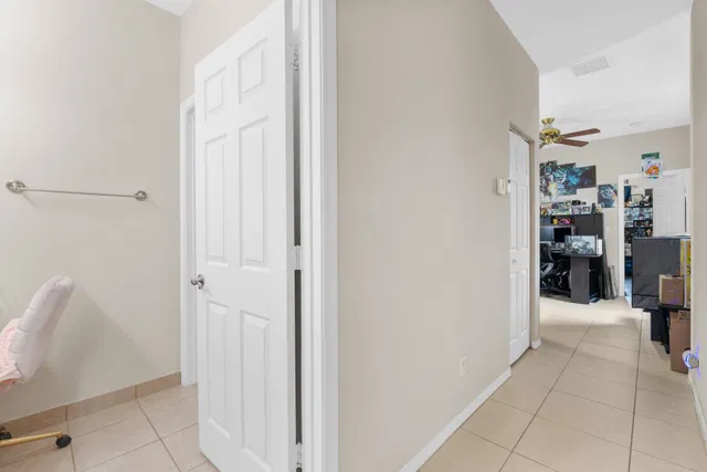 Residence photo 30