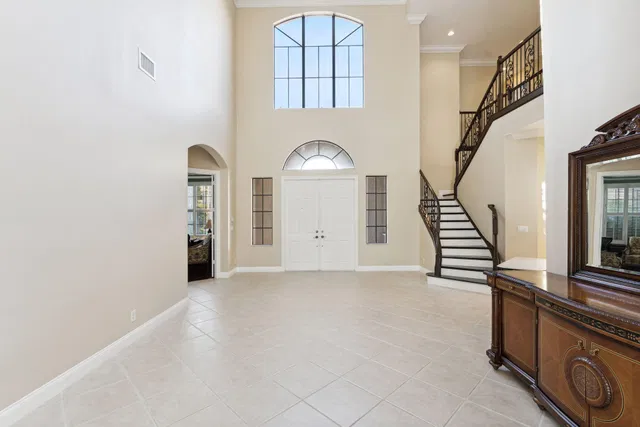 Residence photo 3