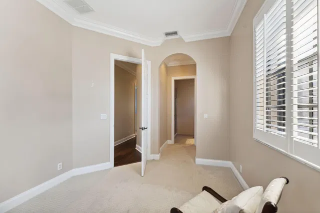 Residence photo 22