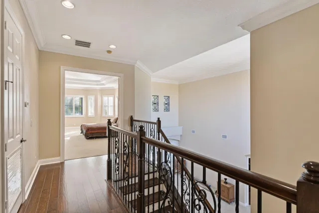 Residence photo 25