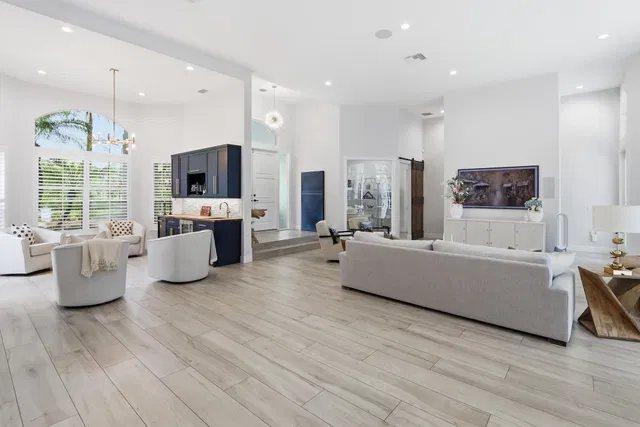 Paddock Park Residence photo 18