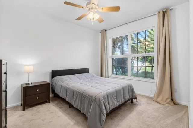 Residence photo 37