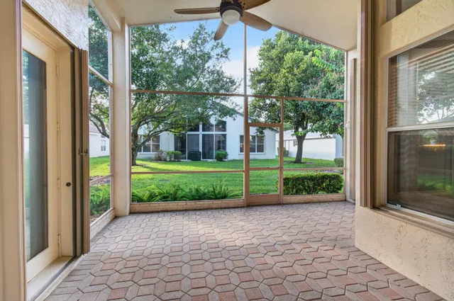 Residence photo 45