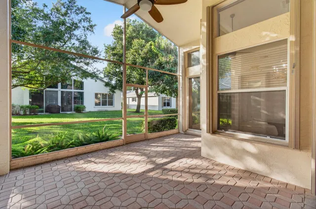 Residence photo 47