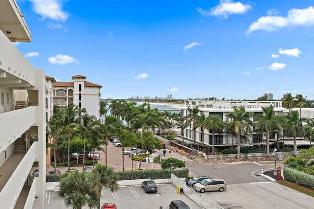 Singer Island Unit 502 photo 15