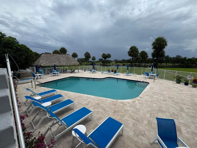 Golfview North Palm Beach I Unit 706 photo 7