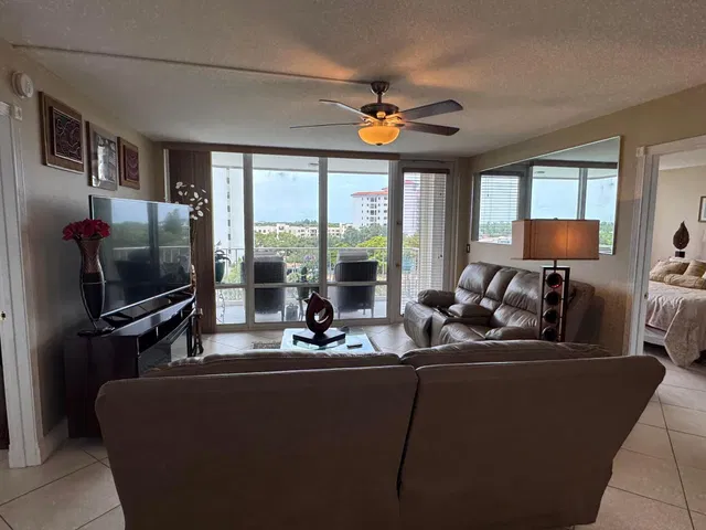 Golfview North Palm Beach I Unit 706 photo 15