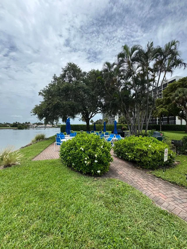 Golfview North Palm Beach I Unit 706 photo 38