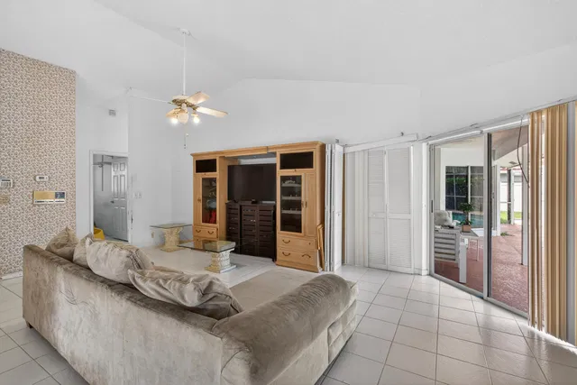 New Floresta Boca Raton Residence photo 14