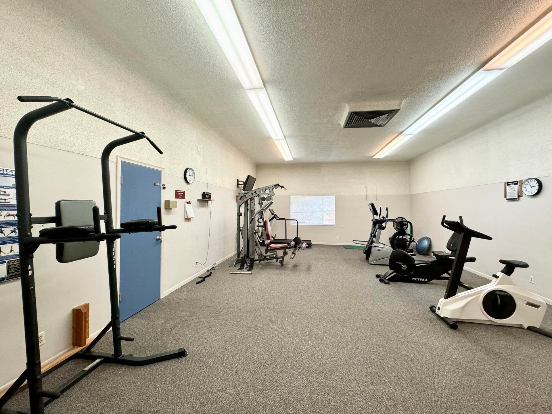 Unit 203 photo 24