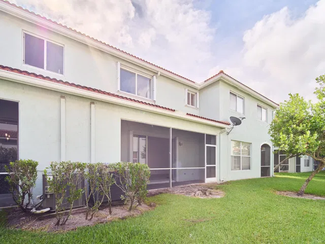 Residence photo 21