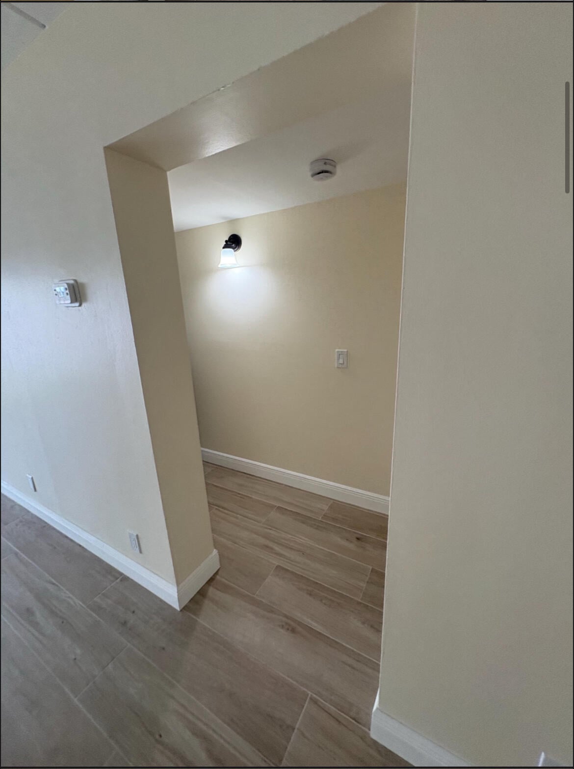  Unit E39 photo 5