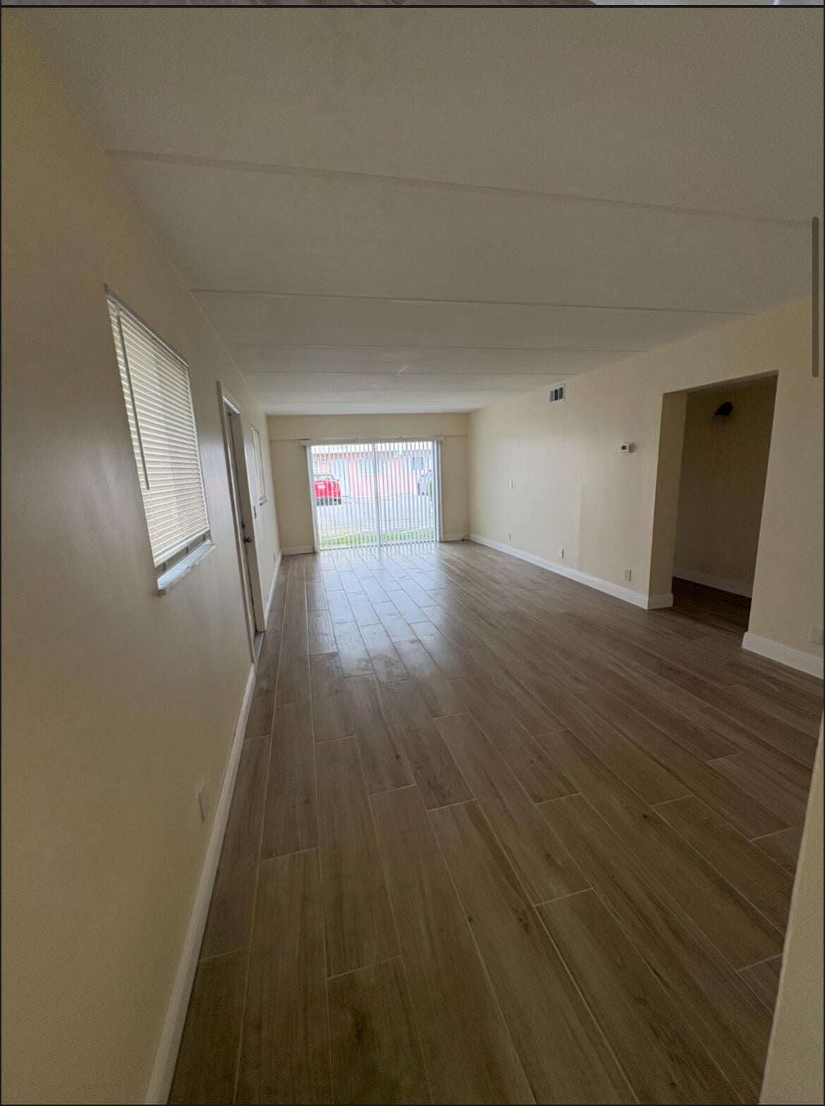  Unit E39 photo 6
