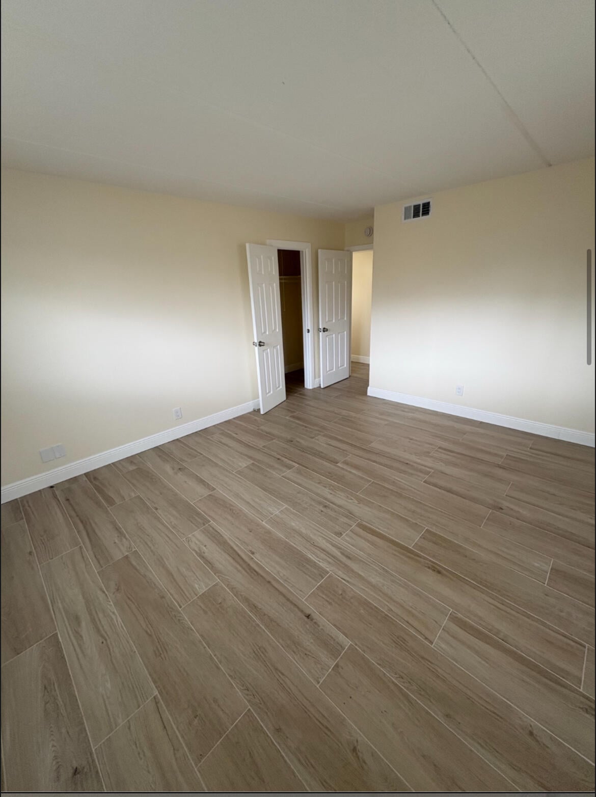  Unit E39 photo 8